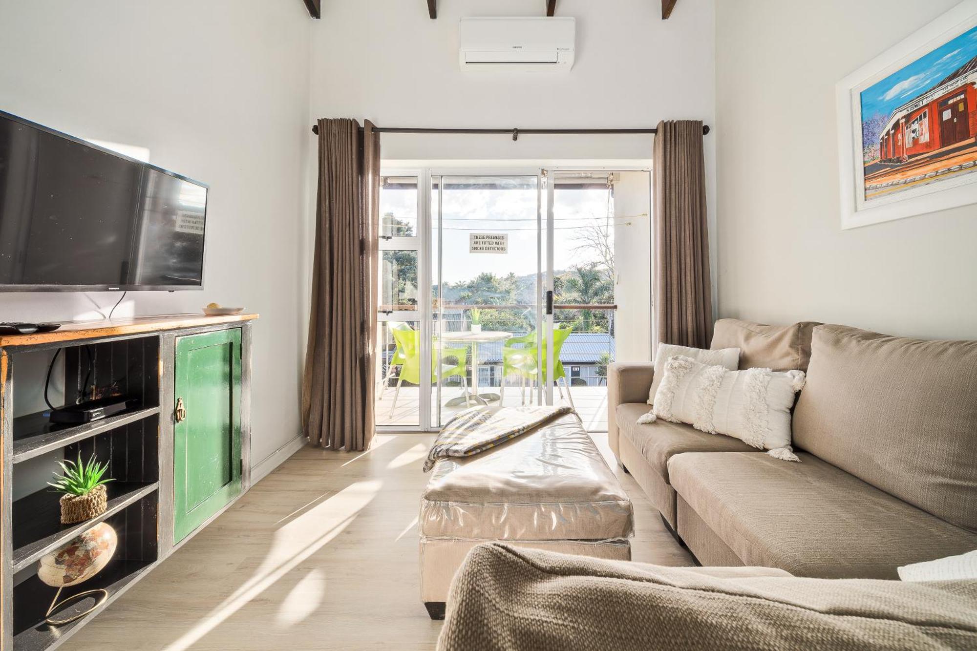 Stunning Knysna Central Apartment Exterior photo